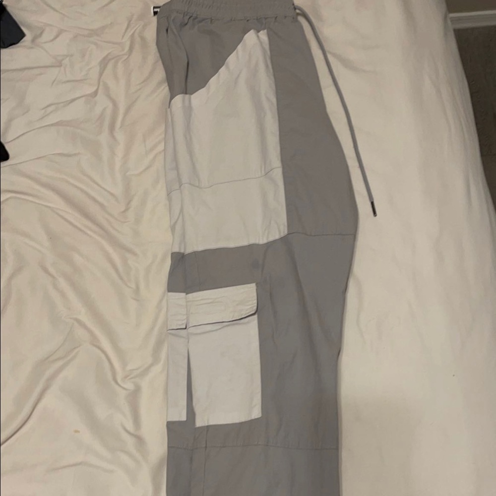 PacSun Large cargo pants , grey and white and barely worn!